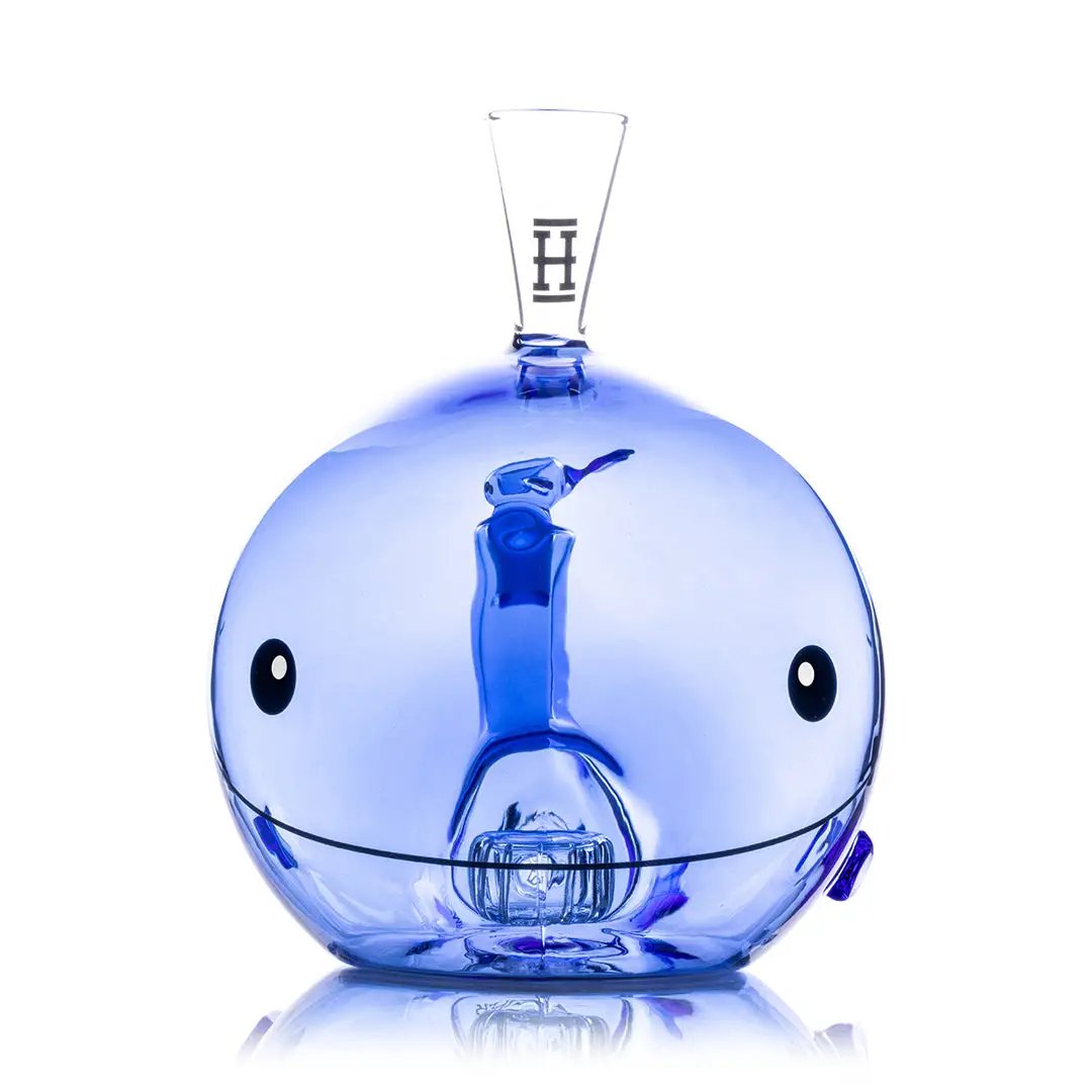 Hemper XL Blue Whale Glass Bong