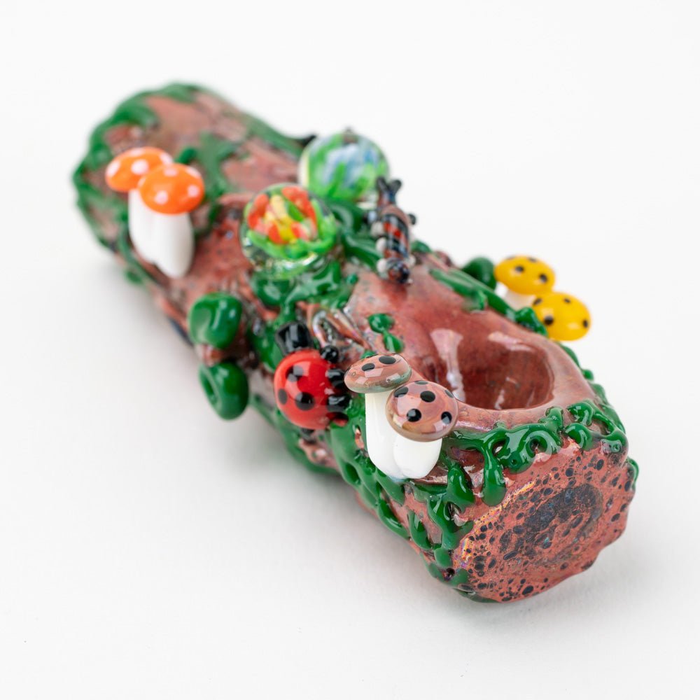 Mossy Log Glass Pipe Zoomed Bowl Side