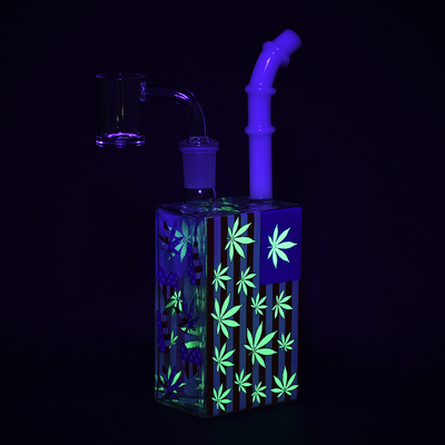 Patriotic Leaf UV Glow Juice Box Dab Rig